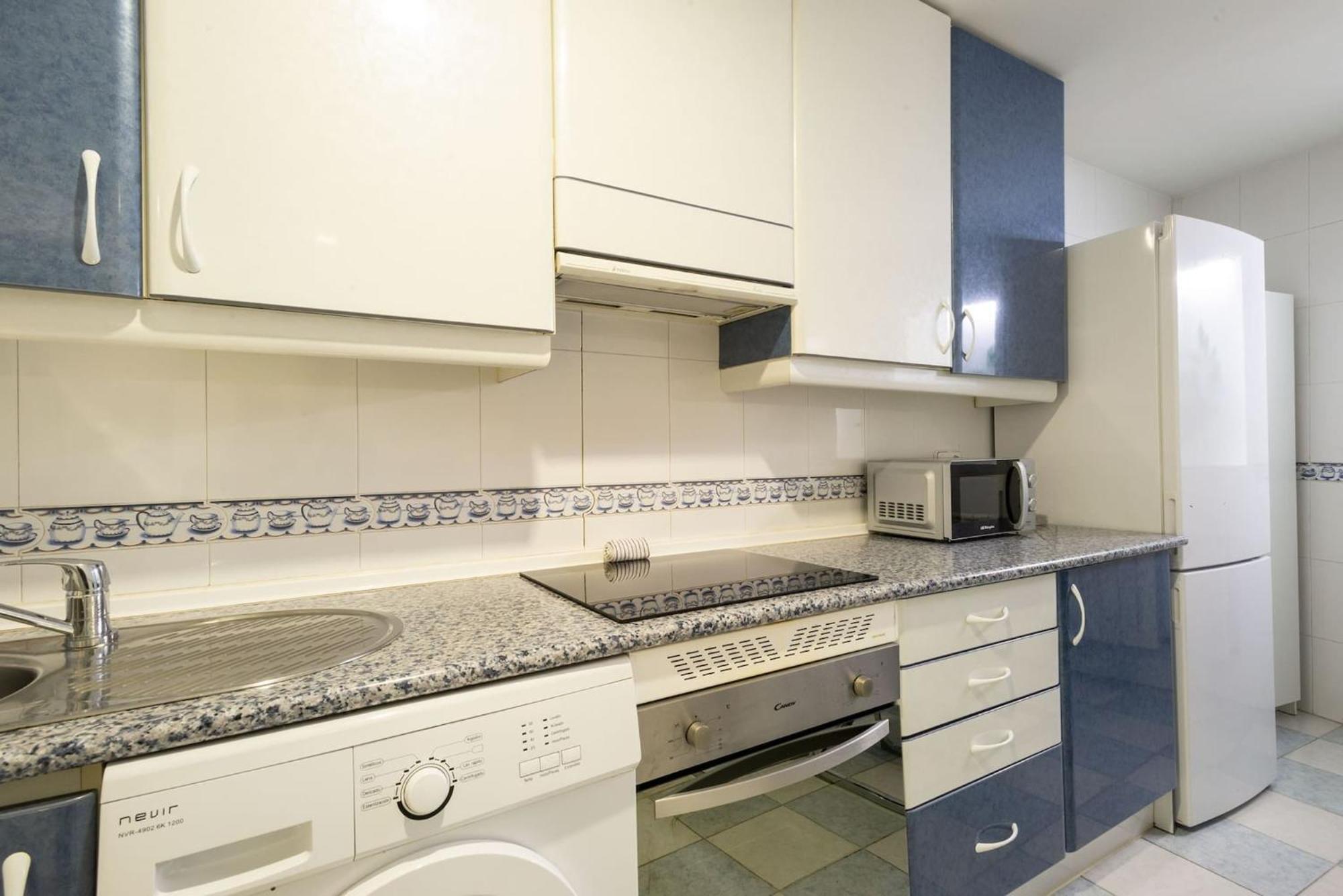 Apartamentos Day Madrid Tribunal Centro Gran Via Sol 외부 사진