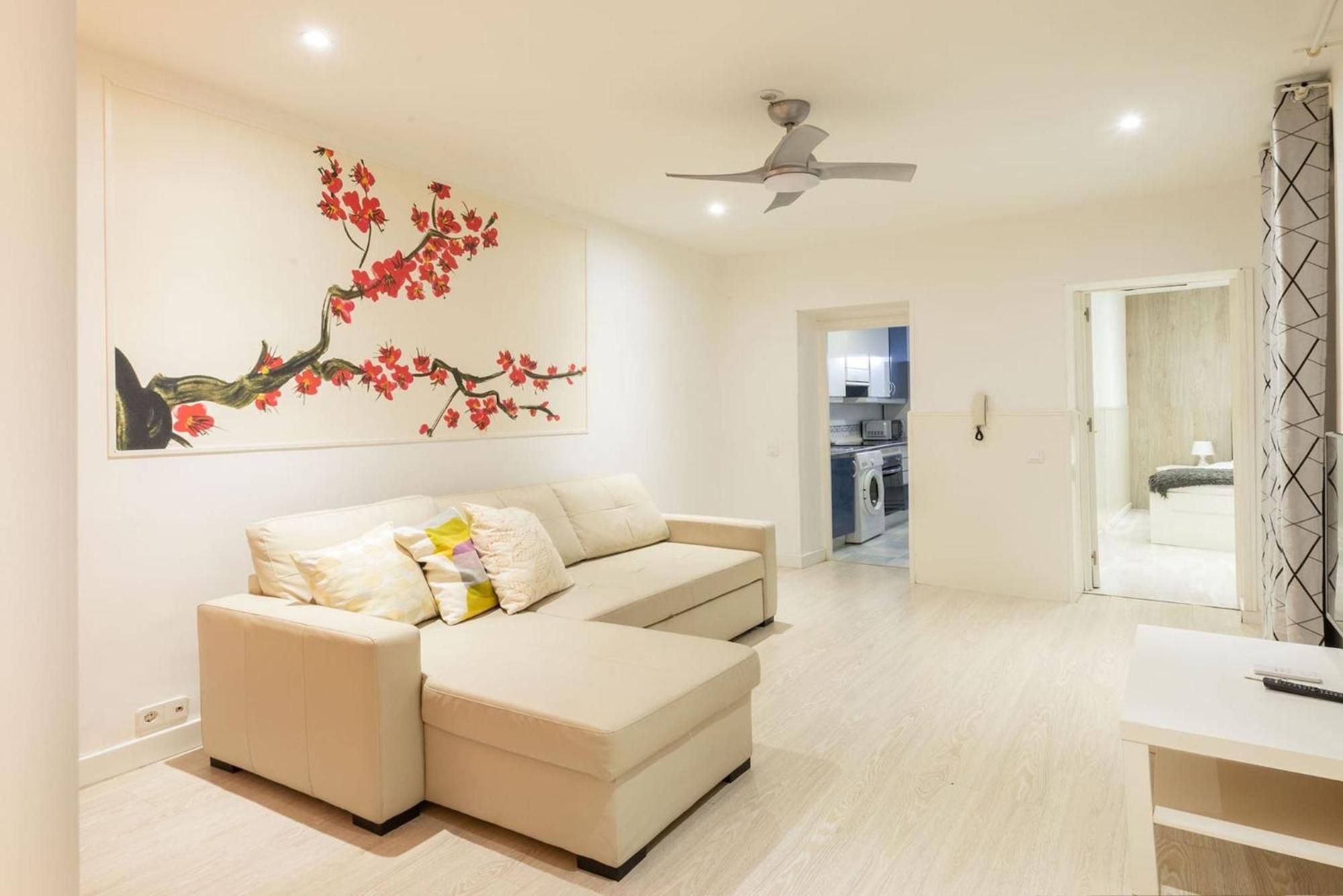 Apartamentos Day Madrid Tribunal Centro Gran Via Sol 외부 사진
