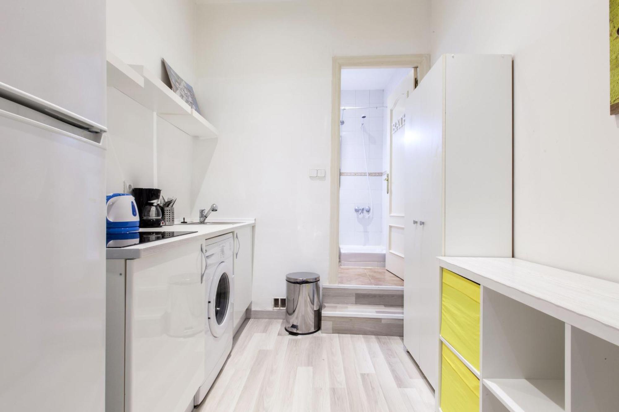 Apartamentos Day Madrid Tribunal Centro Gran Via Sol 외부 사진